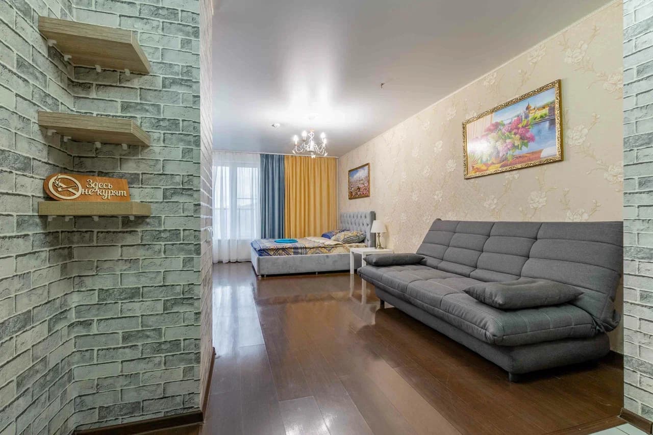 Снять квартиру-студию в Екатеринбурге микрорайон Шарташский посуточно 0