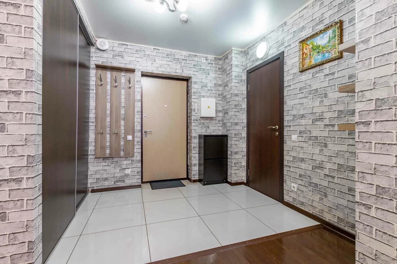 Снять квартиру-студию в Екатеринбурге микрорайон Шарташский посуточно 1