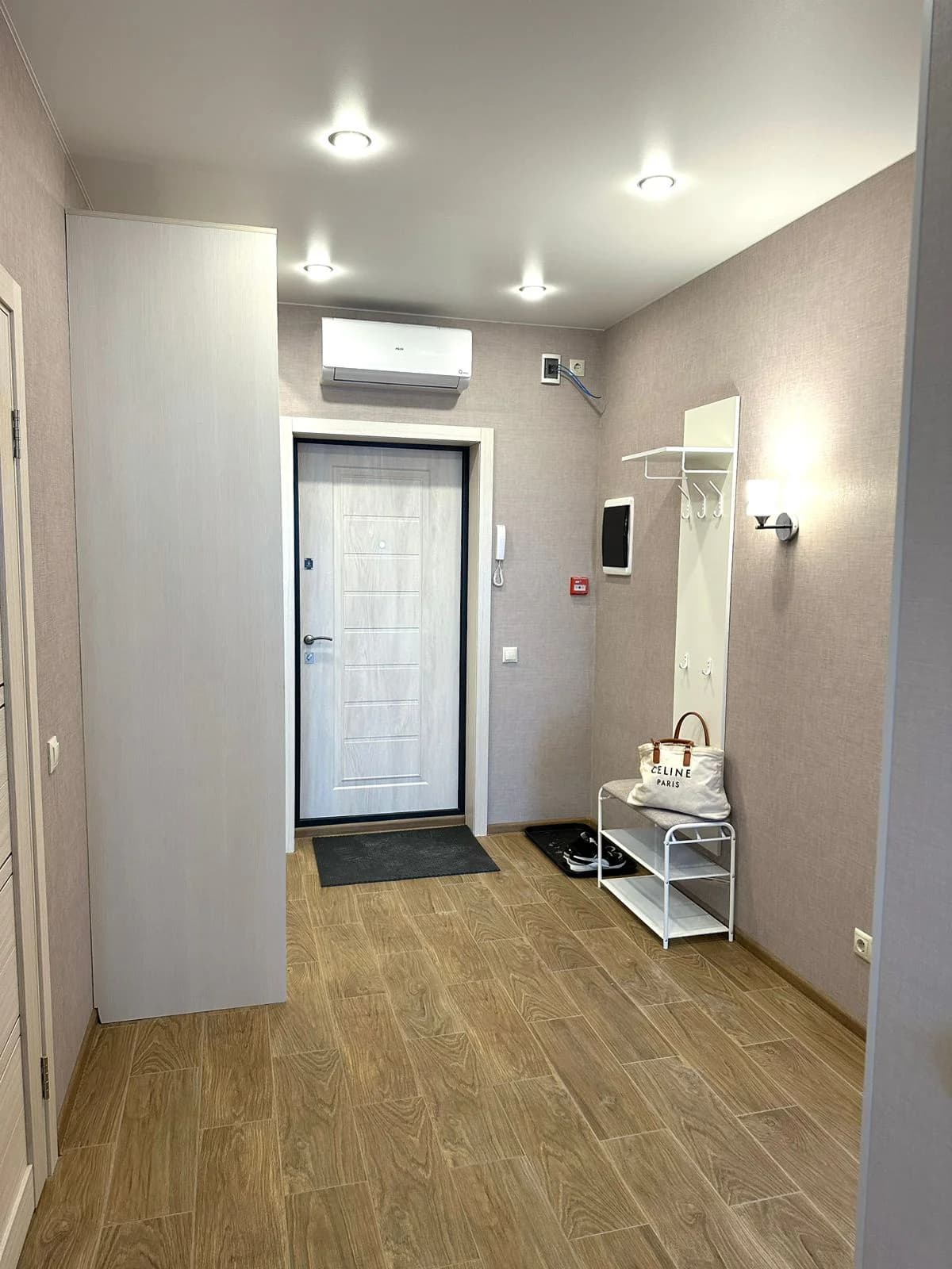 Снять посуточно 1-к квартиру в Солнечногорске у Сенежа (Крупской 1) 2