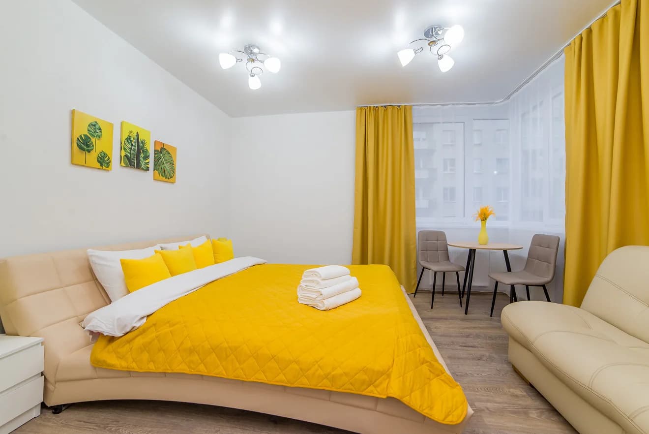 Квартира на сутки в Екатеринбурге у Основинского парка (Солнечная 33а) 0