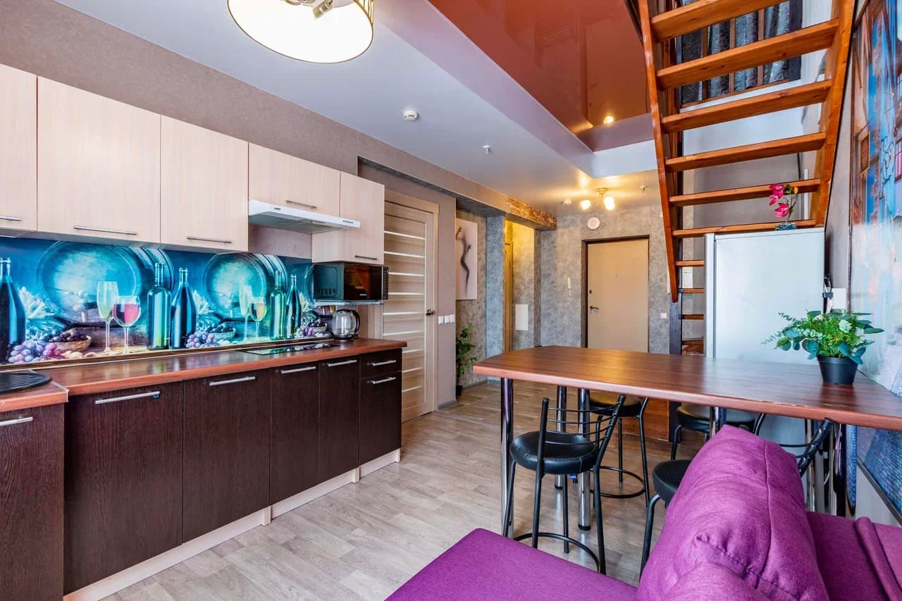 Снять 3-комнатную квартиру в Екатеринбурге на ул. Куйбышева посуточно