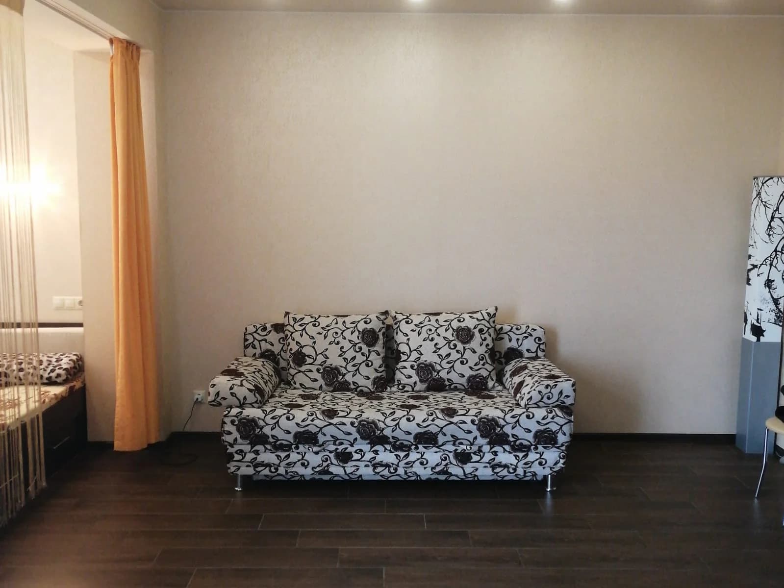 Снять посуточно апартаменты в Адлере у моря (Нагорный тупик 13) 1