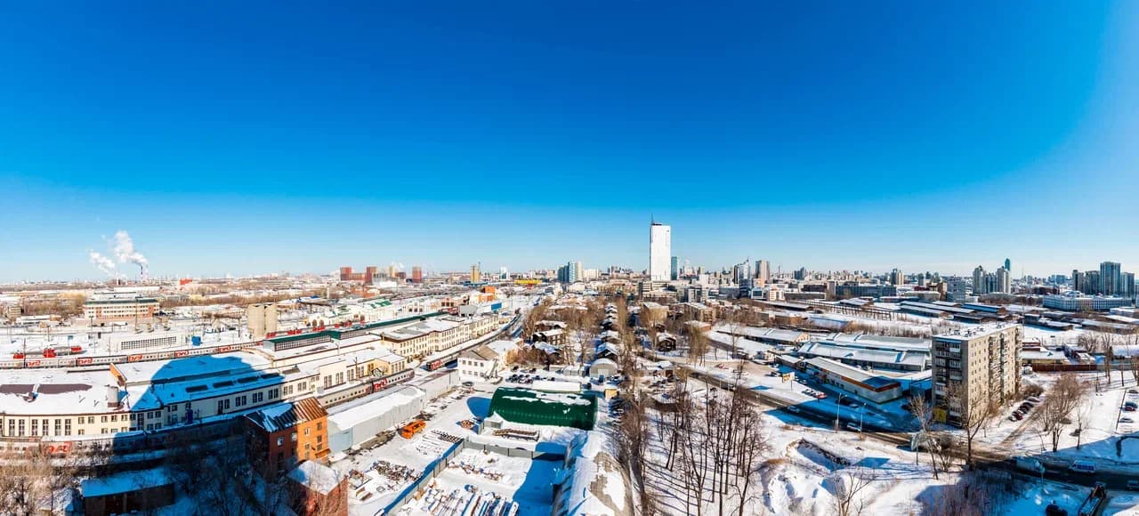 Снять студию в Екатеринбурге у ЖД Вокзала и метро Уральская Посуточно 1