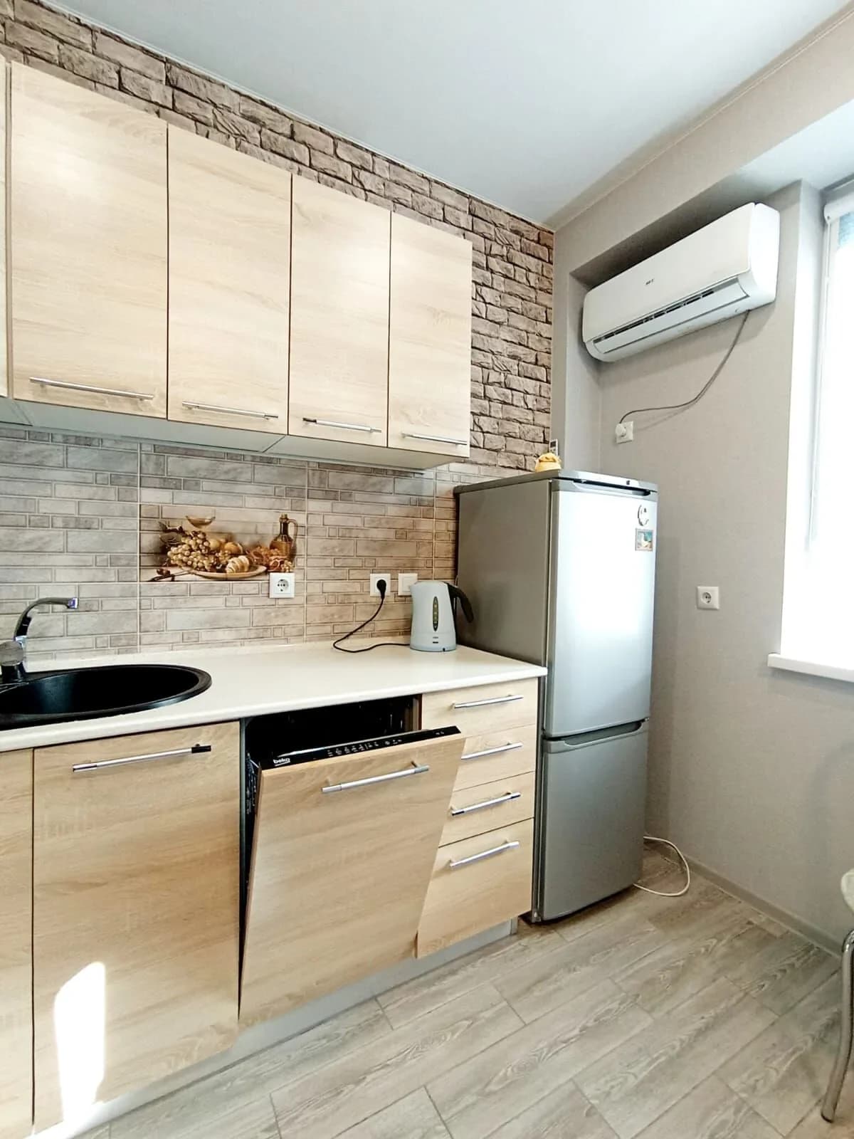 Снять посуточно студию в Севастополе в ЖК Доброгород (Токарева 18В) 1