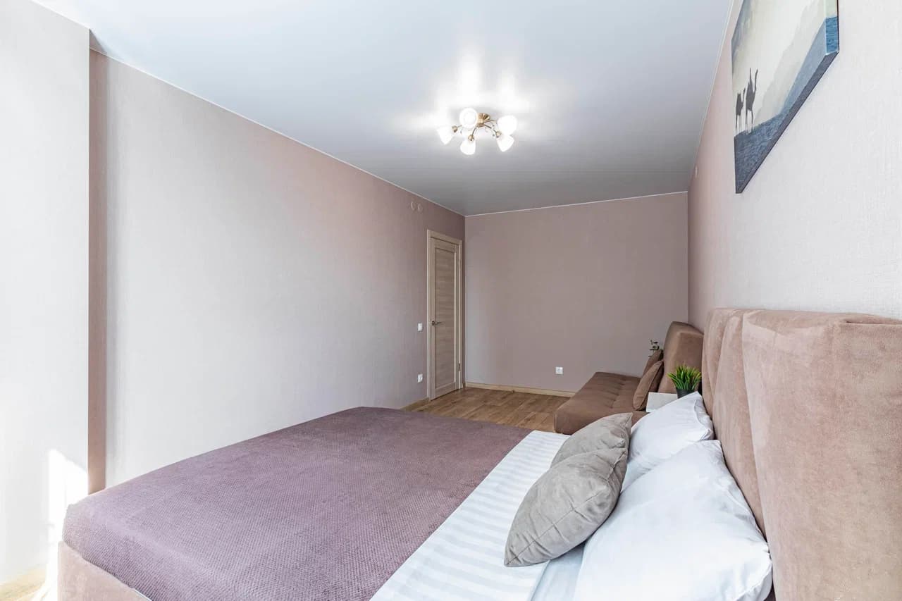 Снять 2-комнатную квартиру в Екатеринбурге на ул. Готвальда посуточно 3