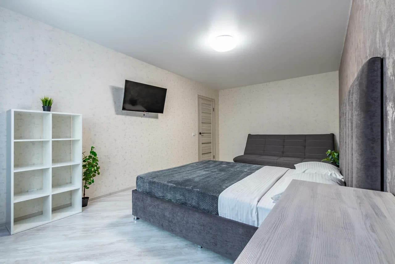 Снять 3-комнатную квартиру в Екатеринбурге у ТРЦ Академический посуточно 2