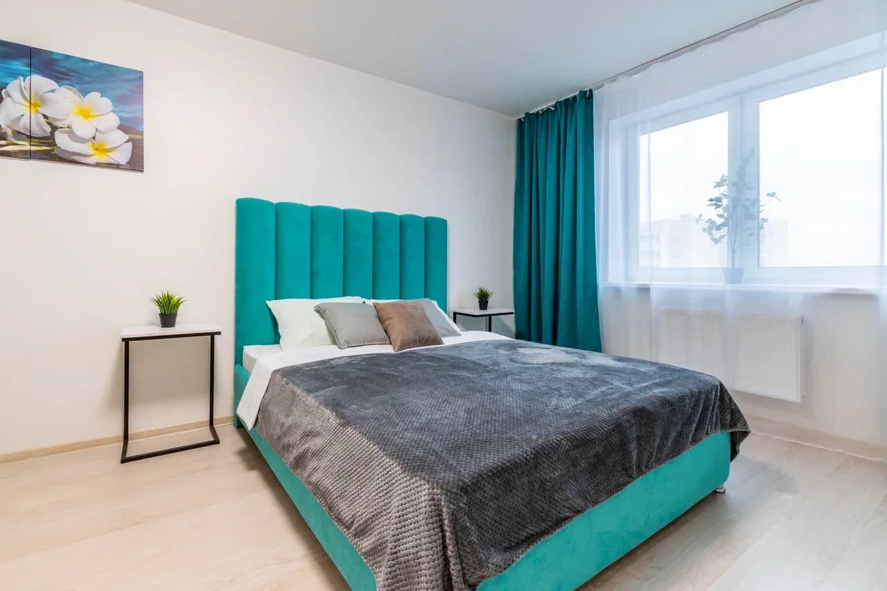 Снять 2-комнатную квартиру в Екатеринбурге у парка Преображенский посуточно 0