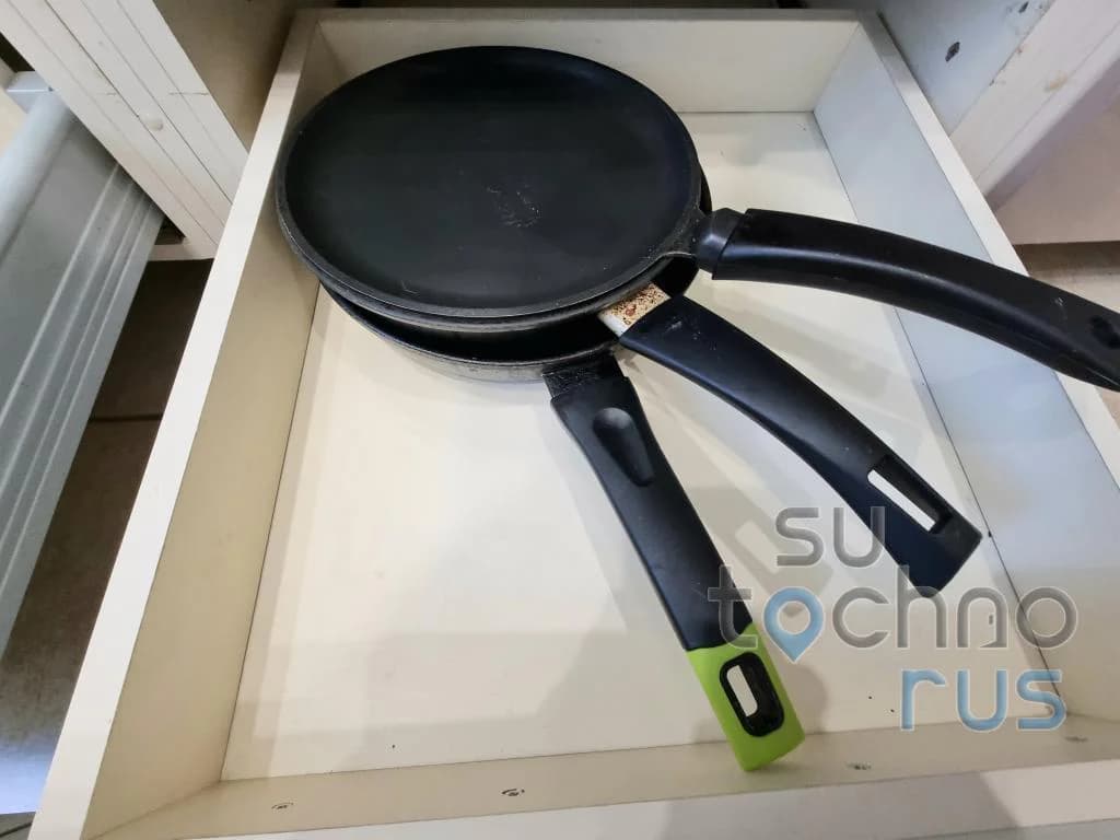 Снять квартиру на ночь в Хабаровске рядом с ЖД вокзалом (Саратовский 8) 1