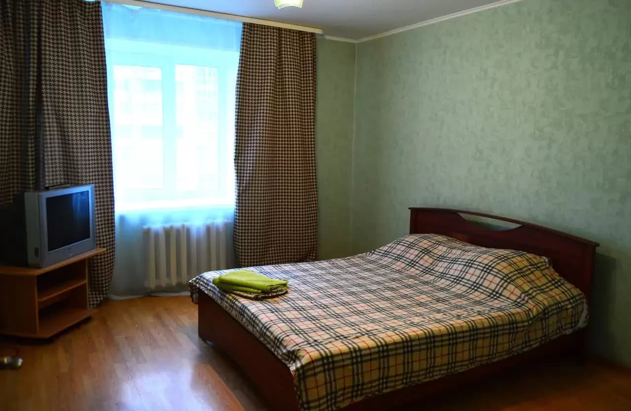 Снять двухкомнатную смарт-квартиру в Уфе с джакузи Посуточно 3