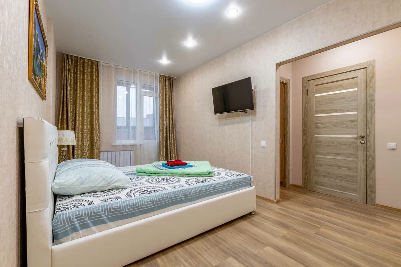 Снять 2-комнатную квартиру в Екатеринбурге у набережной Исети посуточно 0