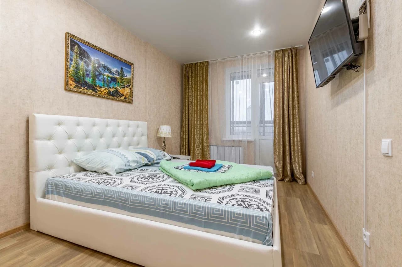 Снять 2-комнатную квартиру в Екатеринбурге у набережной Исети посуточно 2