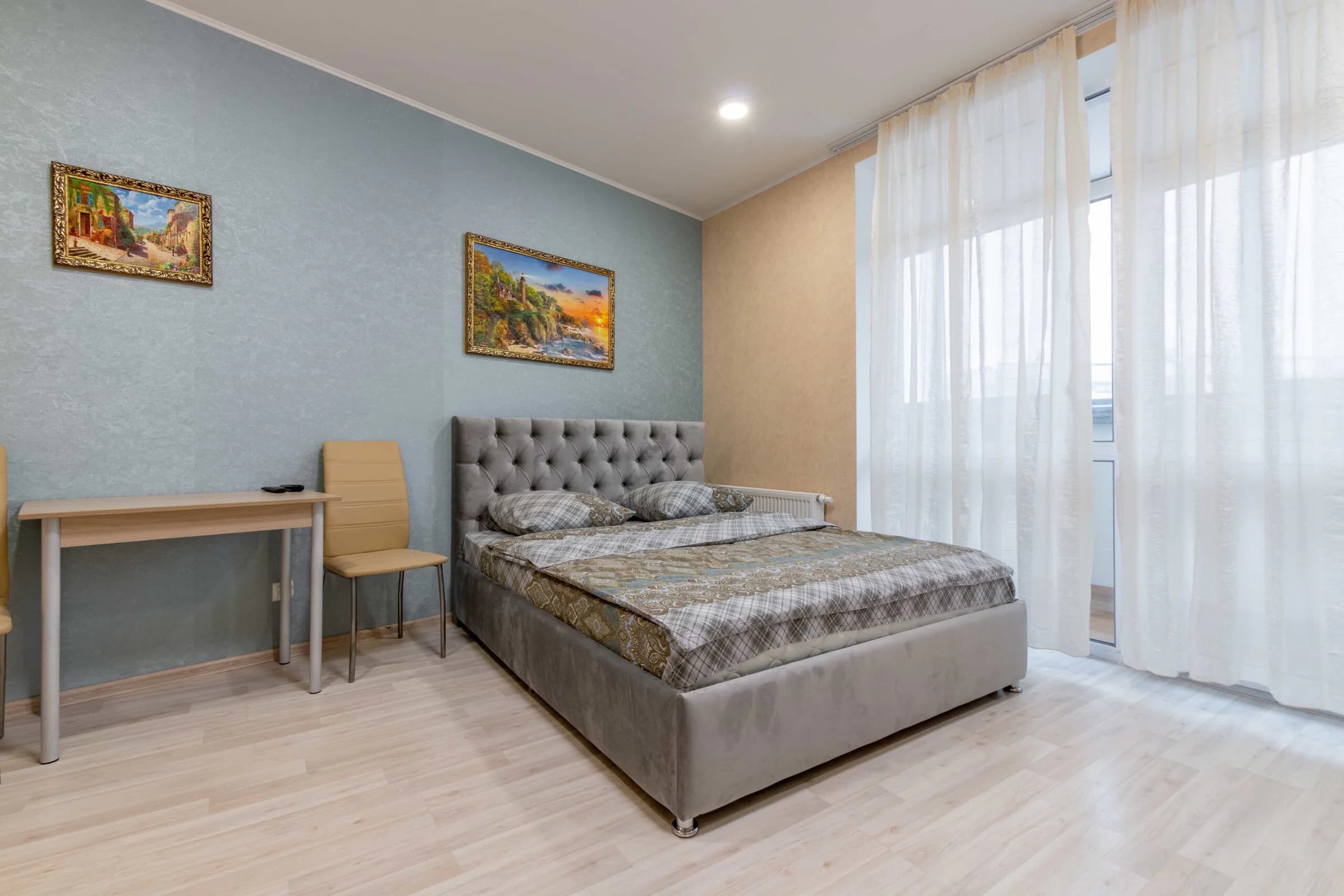 Аренда Квартиры-студии в Екатеринбурге, Парковый район, ул. Буторина Посуточно