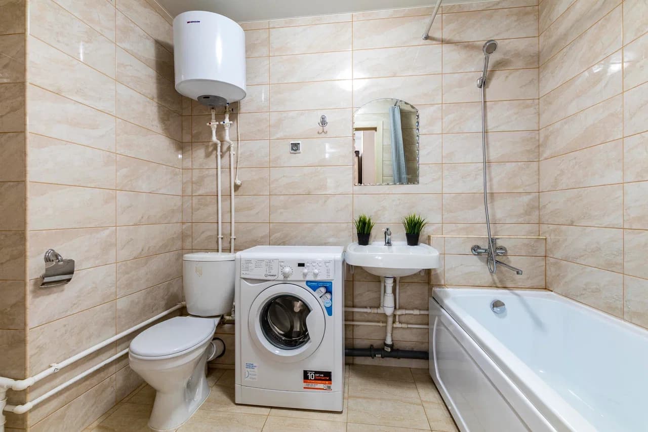 Снять 2-комнатную квартиру в Екатеринбурге у университета УрГУПС посуточно 0