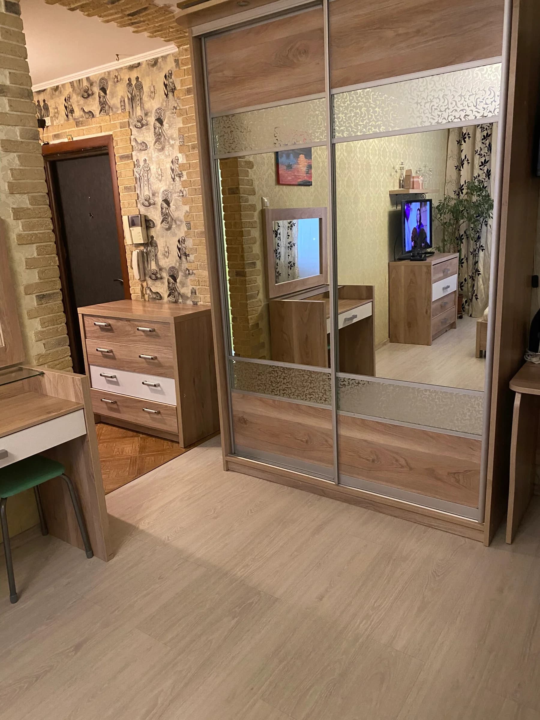 Снять 1-комнатную квартиру посуточно у метро Сходненская — 1 минута до метро 0