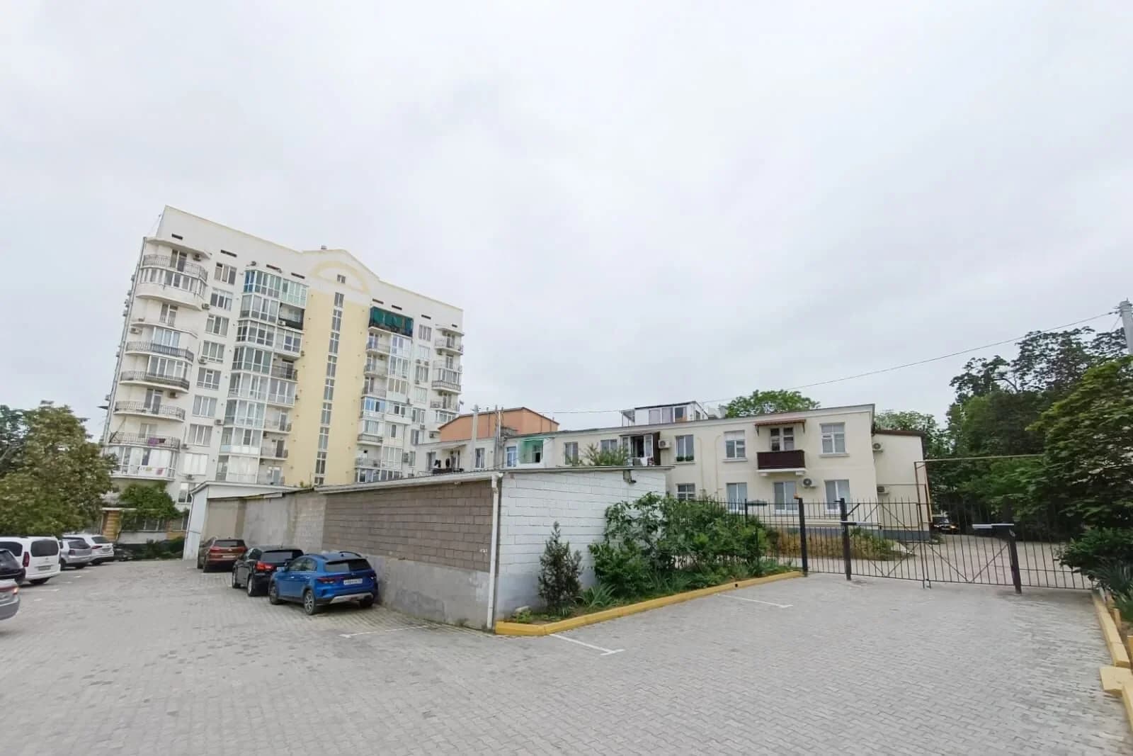 Снять квартиру посуточно в Севастополе у Графской Пристани (Мокроусова 5) 3