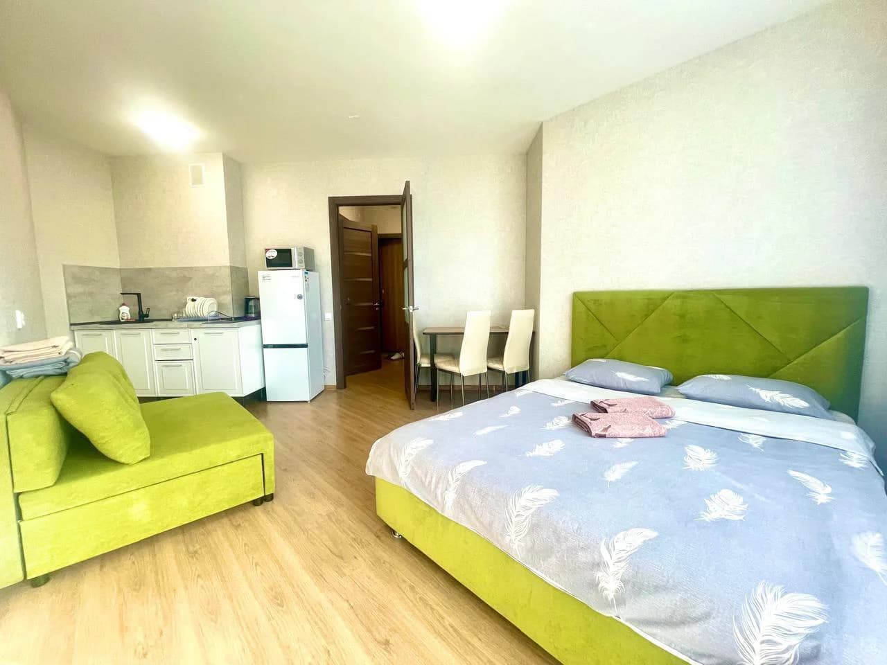 Аренда Квартиры-студии в Екатеринбурге, мкр. Втузгородок, ул. Блюхера 89 Посуточно 0