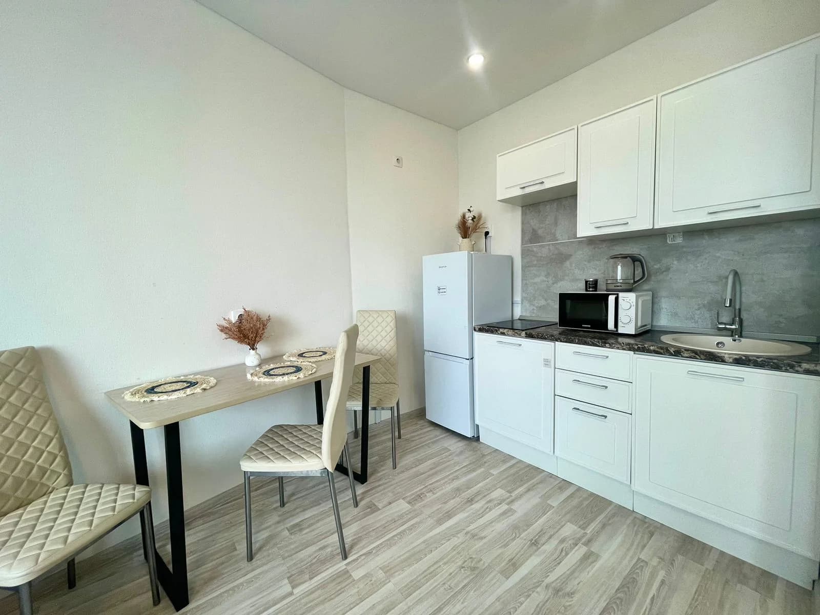 Аренда Квартиры-студии в Екатеринбурге, м. Проспект Космонавтов, Посуточно 2