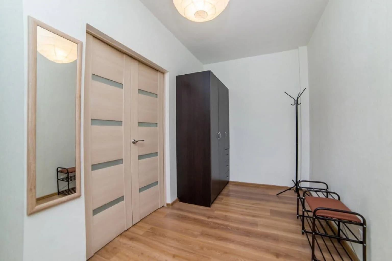 Снять на сутки 1-к квартиру в Екб у Зоопарка (Мичурина 132) 3