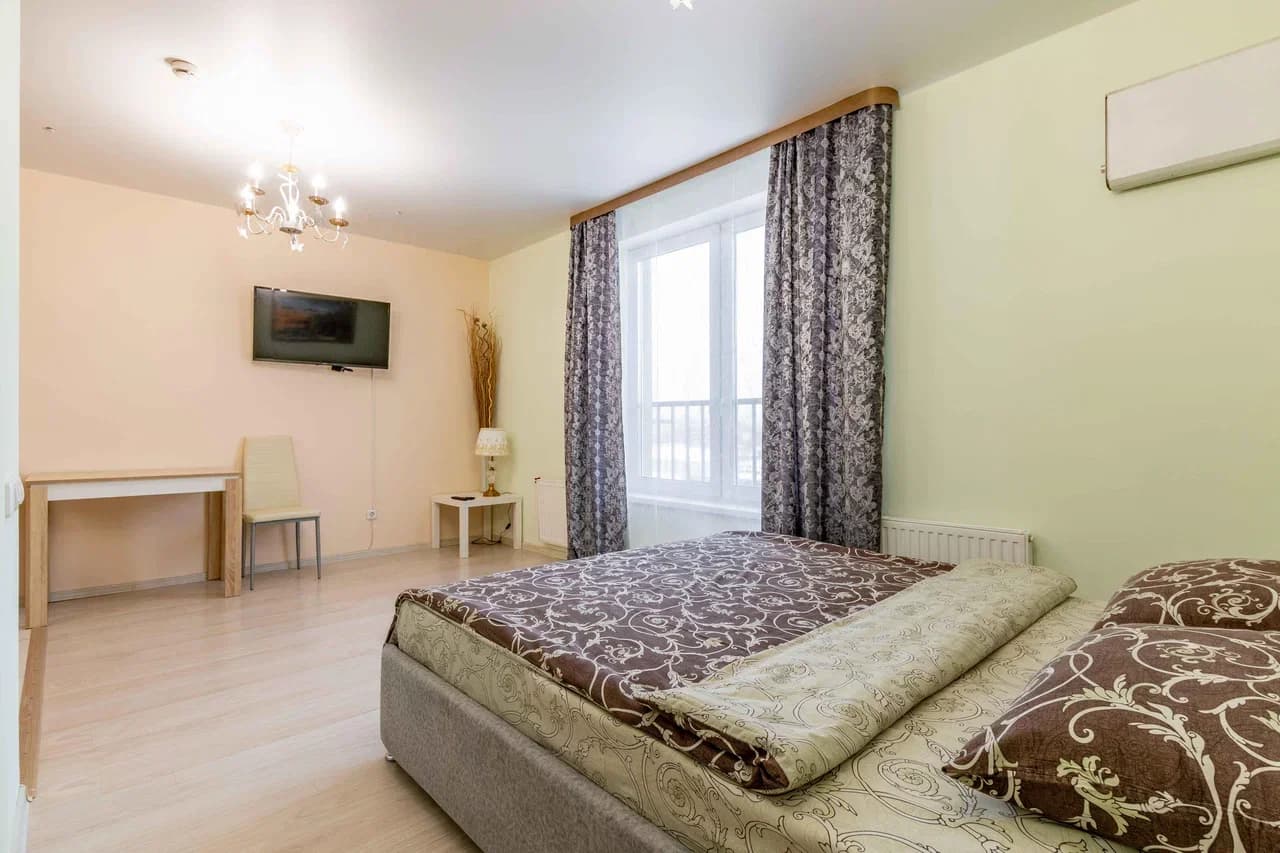 Снять квартиру-студию в Екатеринбурге у Шарташского рынка посуточно