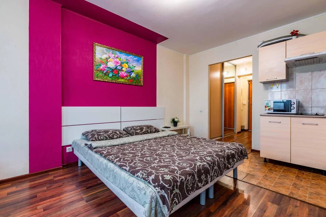 Снять студию в Екатеринбурге у набережной Исети и Адмиралтейского парка Посуточно 0