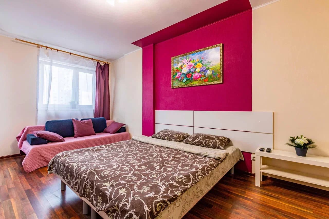 Снять студию в Екатеринбурге у набережной Исети и Адмиралтейского парка Посуточно 1