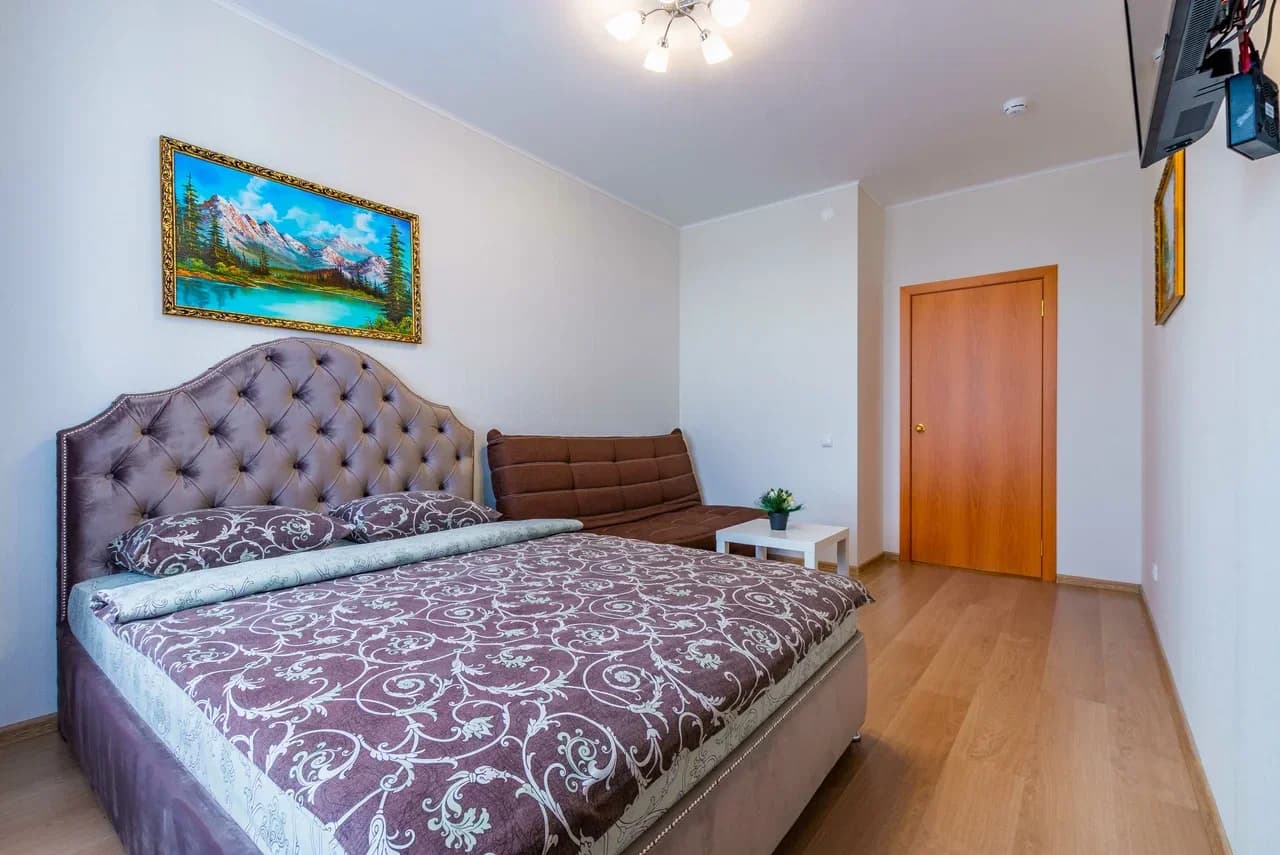 Снять 2-комнатную квартиру в Екатеринбурге у аквапарка Лимпопо посуточно 3