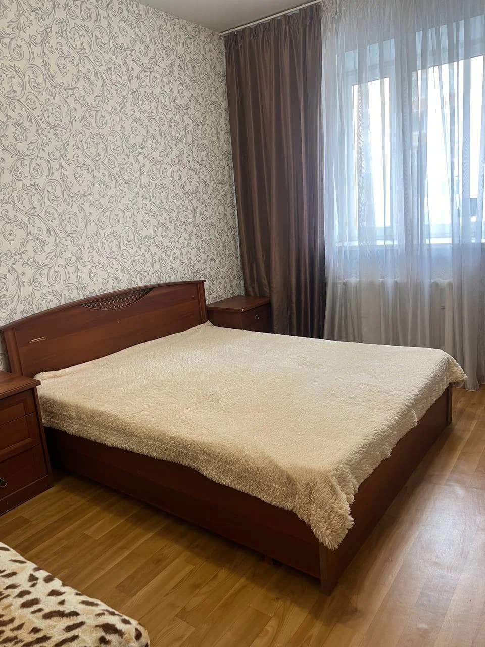 🌊 Снять 2-к. квартиру в Казани посуточно — ул. Чистопольская, 71А (у Аквапарка «Ривьера»)