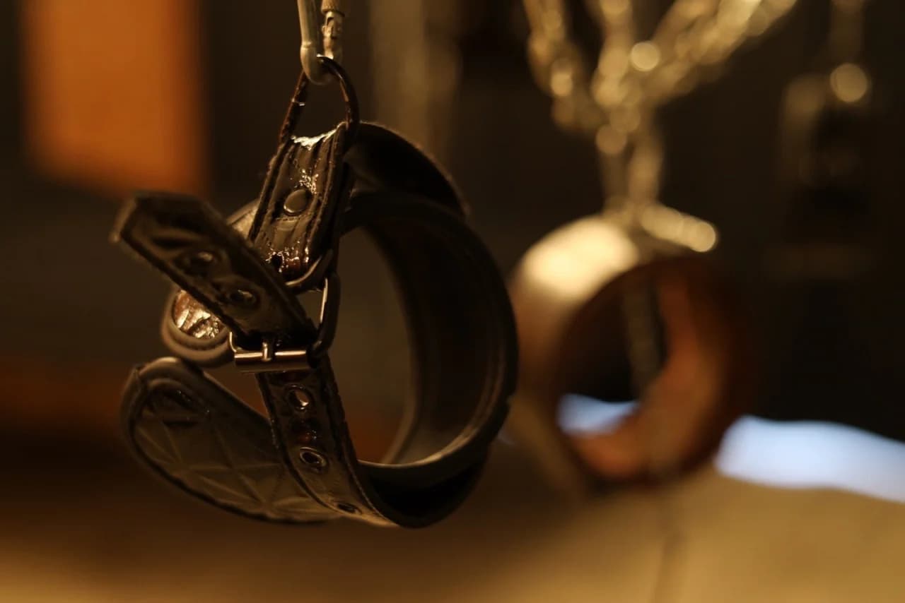 Снять тематическую студию «50 оттенков» в центре Челябинска посуточно 2