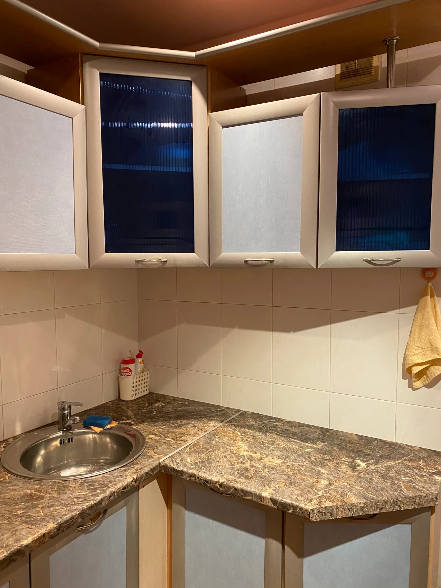 Снять квартиру посуточно на ул. Айская, 22 в Уфе | Аренда на сутки без посредников 0