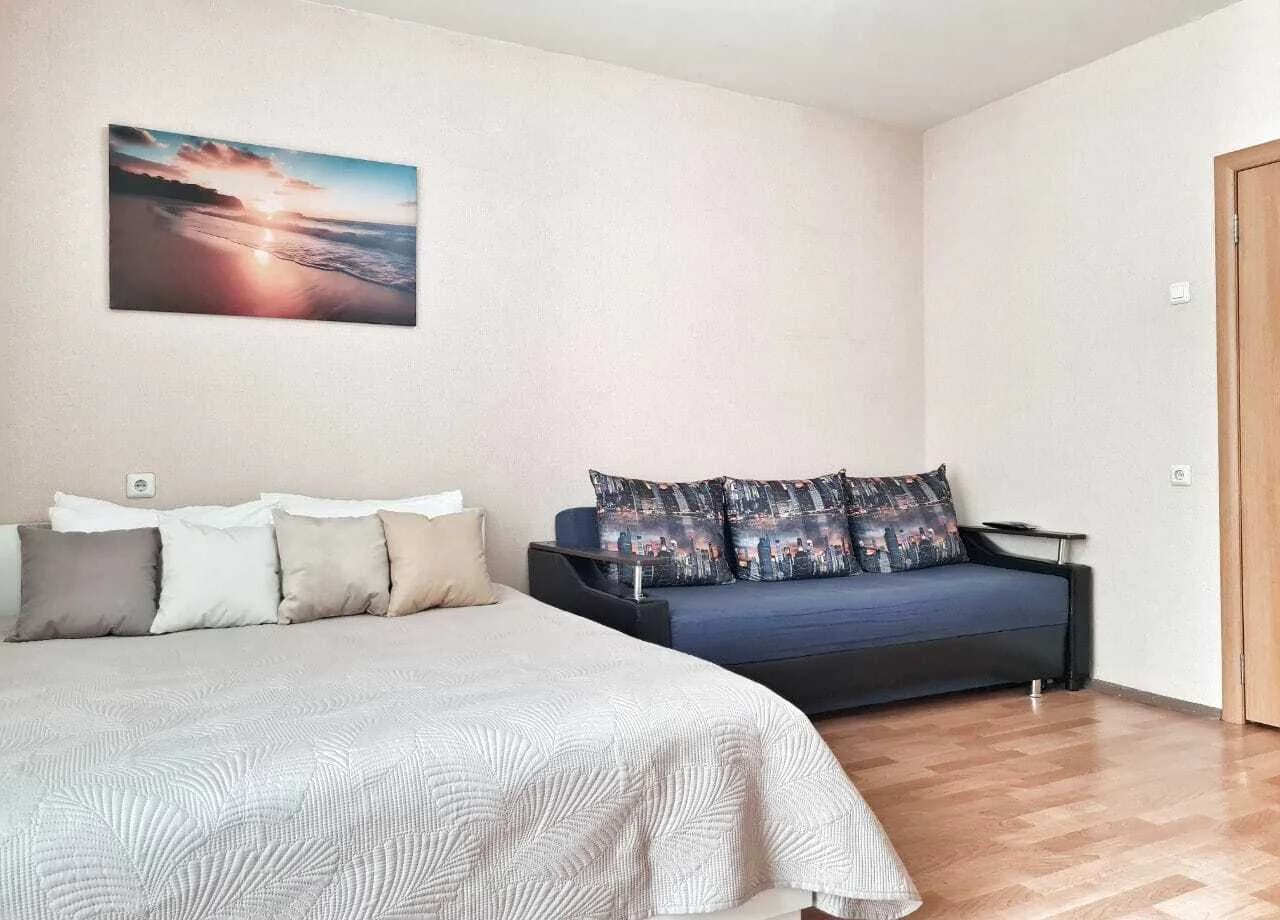 Снять однокомнатную квартиру в Челябинске ЧТЗ Посуточно 0