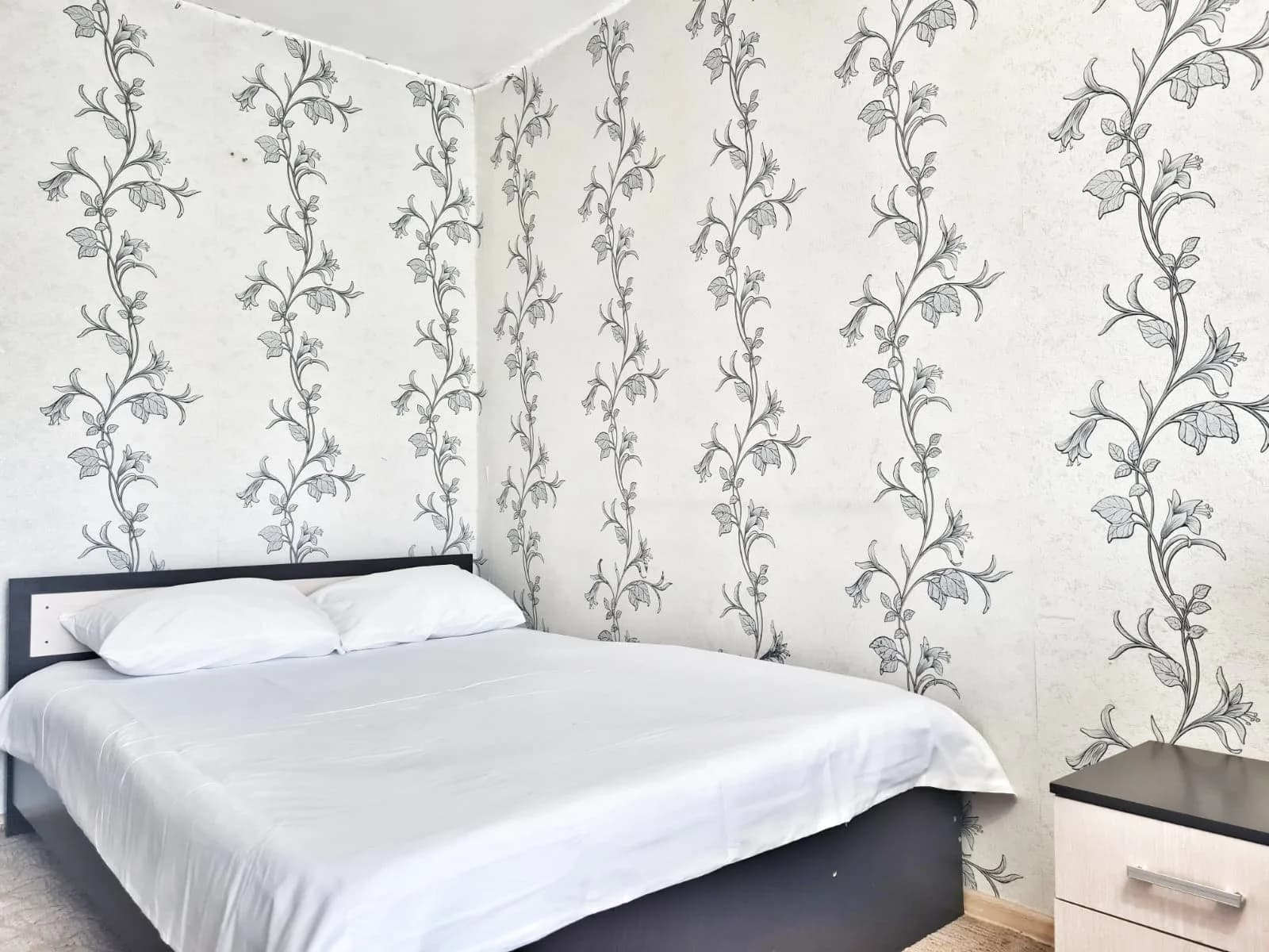 Снять однокомнатную квартиру на ЧТЗ Сад Победы Посуточно 2