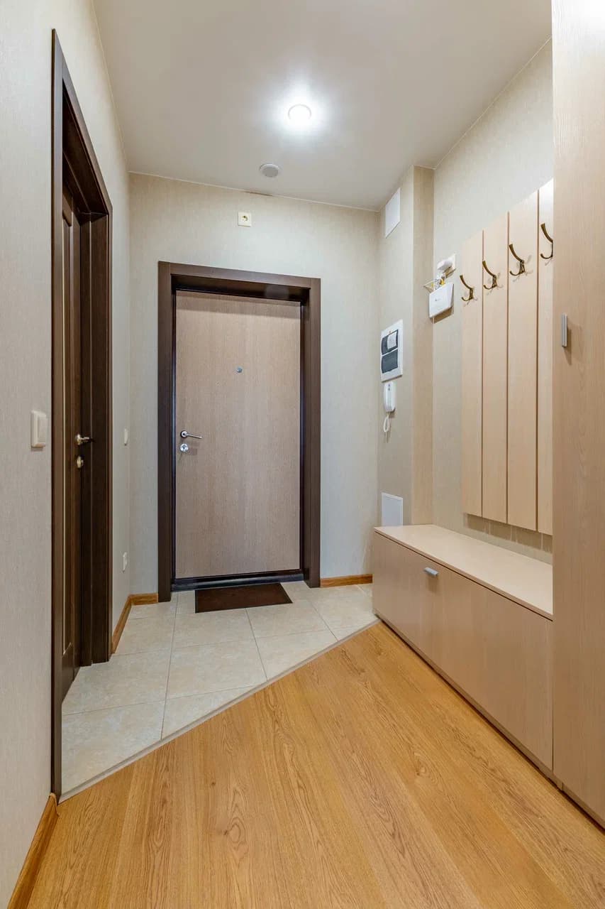 Снять квартиру-студию в Екатеринбурге у метро Чкаловская посуточно 0