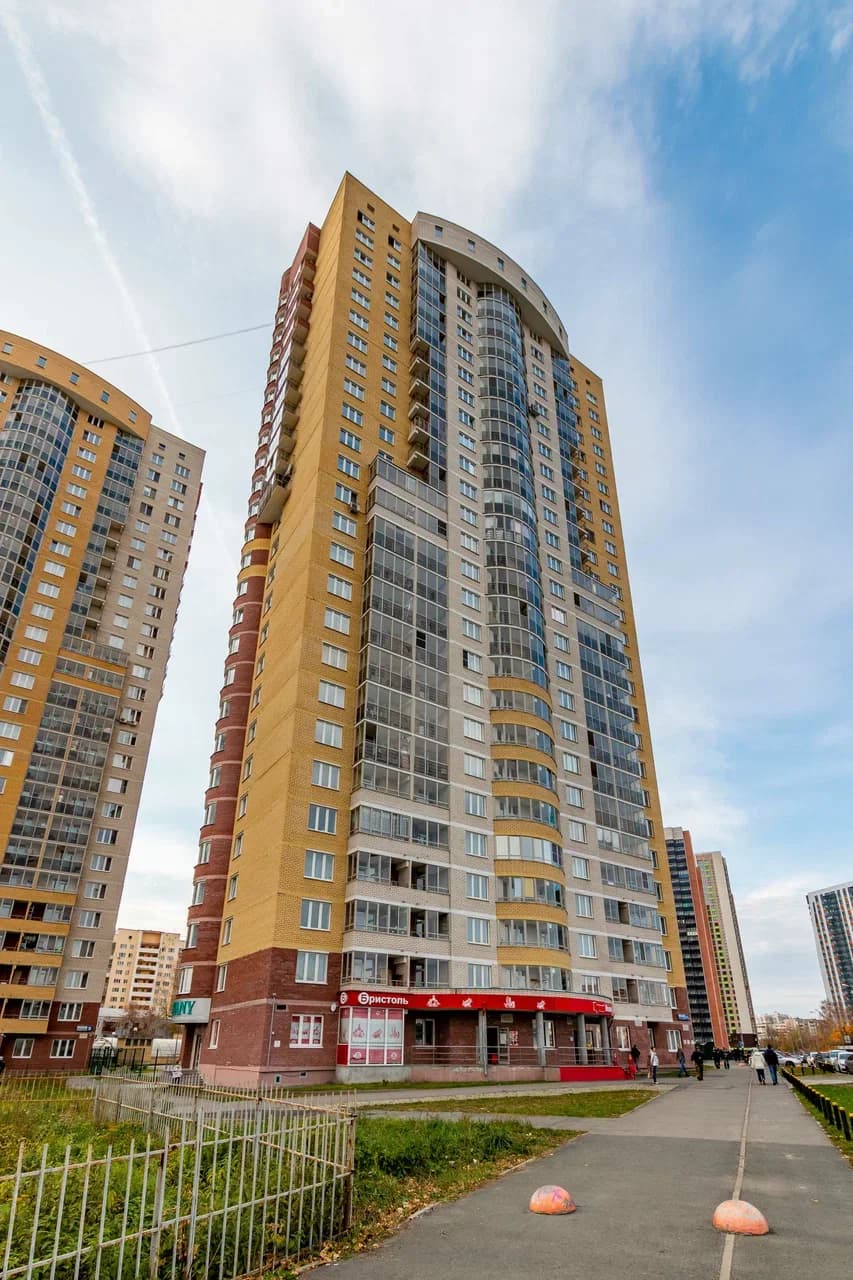 Снять 3-комнатную квартиру в Екатеринбурге у парка Маяковского посуточно 0