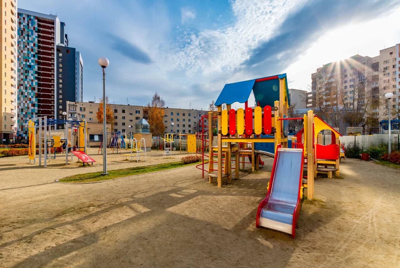 Снять 3-комнатную квартиру в Екатеринбурге у парка Маяковского посуточно 2