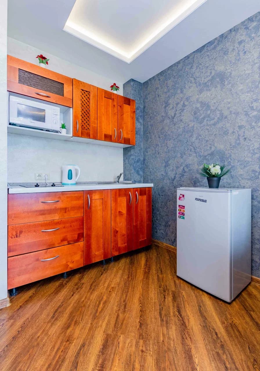 Аренда 2-к квартиры в Екатеринбурге, м. Площадь 1905 года, ул. Юмашева 6 Посуточно 3