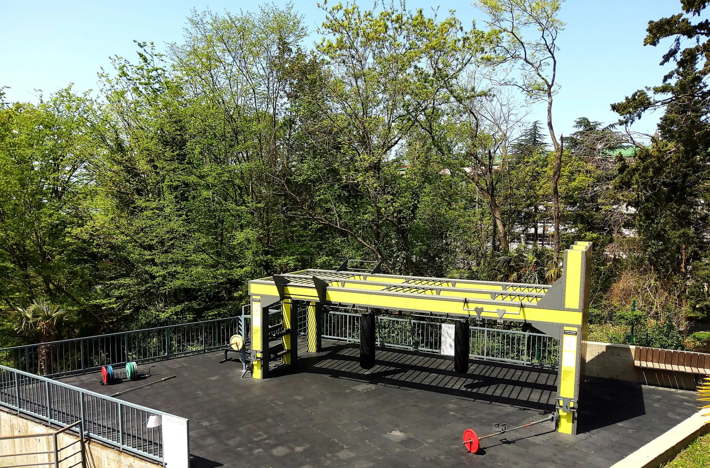 Элитные апариаменты с бассейном у моря в АК “Актёр Гэлакси “. 1