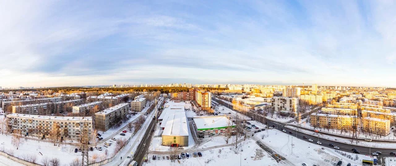 Снять 3-комнатную квартиру в Екатеринбурге у парка Чкалова посуточно 3