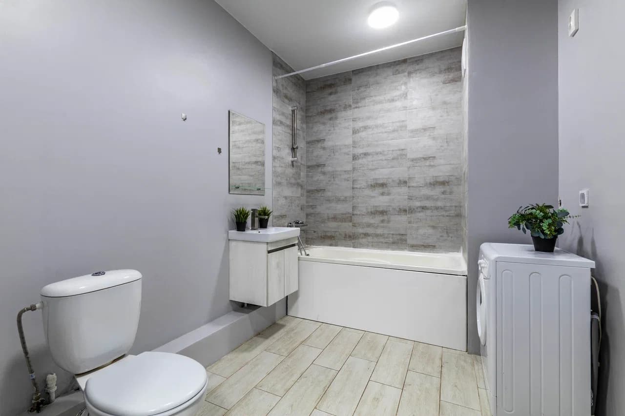 Снять 2-комнатную квартиру в Екатеринбурге у университета УрФУ посуточно 0