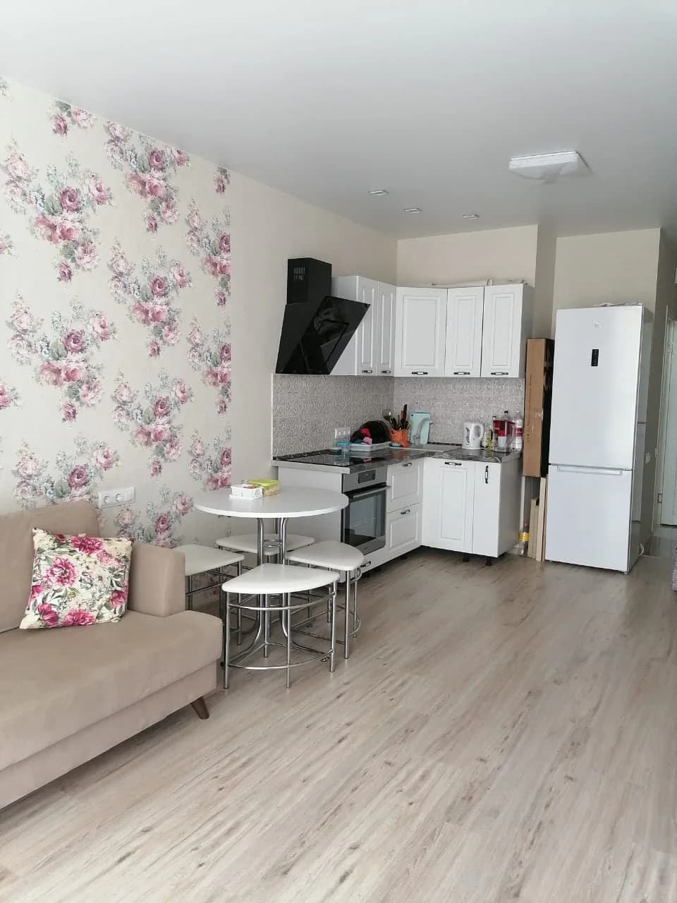 Снять квартиру посуточно в Сочи у ЖК Кватро (Гайдара 22/1)