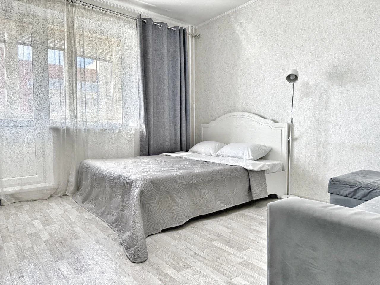 Аренда просторной 1-к квартиры в Челябинске на Тополиной аллее рядом с ЛА «Трактор» посуточно